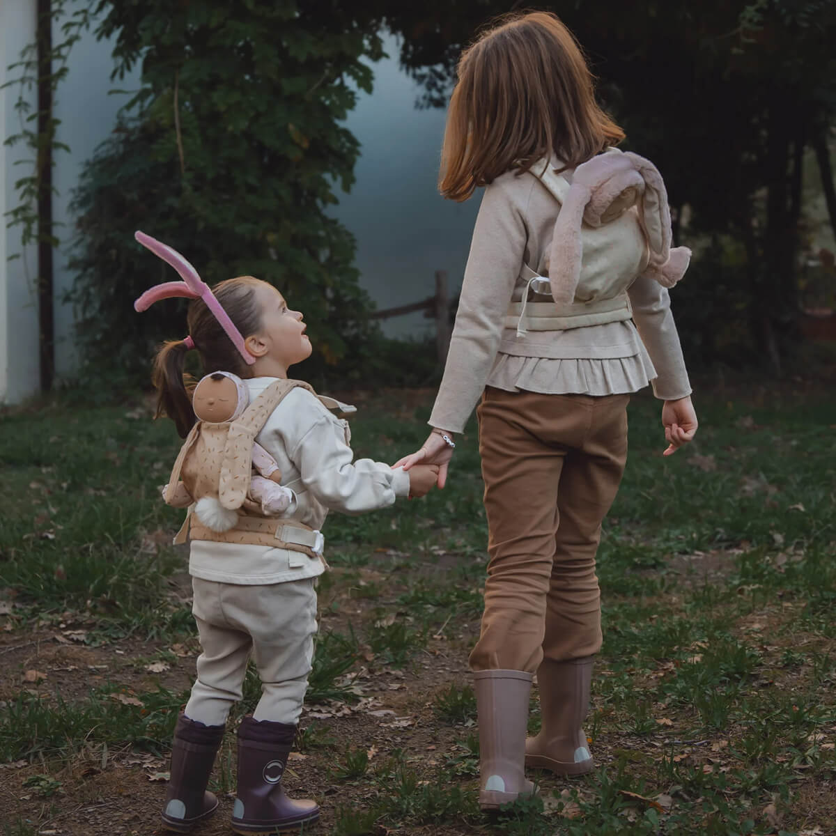 Dinkum Dolls Cottontail Carrier - Puppentrage von Olli Ella kaufen - Spielzeug, Geschenke, Babykleidung & mehr