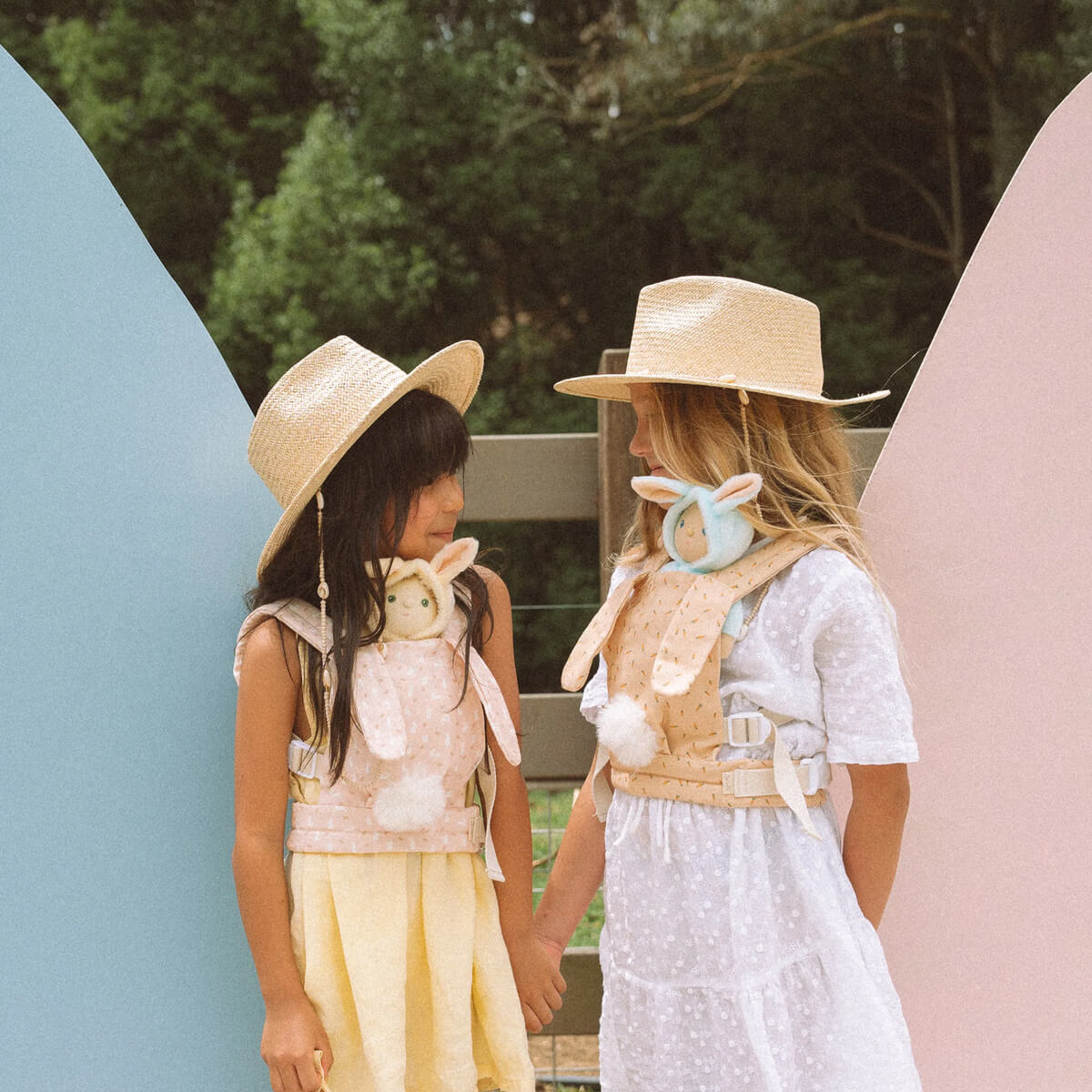 Dinkum Dolls Cottontail Carrier - Puppentrage von Olli Ella kaufen - Spielzeug, Geschenke, Babykleidung & mehr