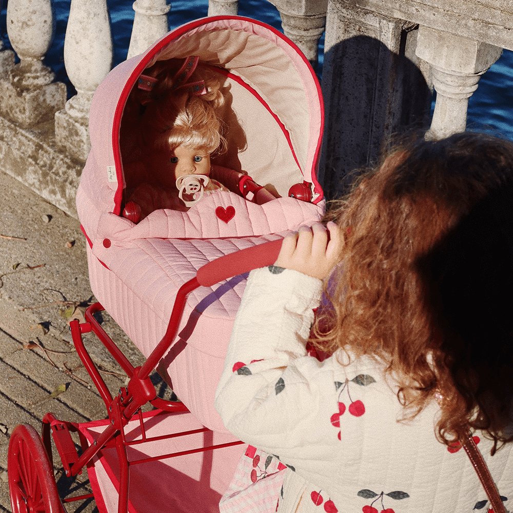 Doll Pram - Puppenwagen aus recycelter Baumwolle von Konges Slojd kaufen - Spielzeug, Babykleidung & mehr