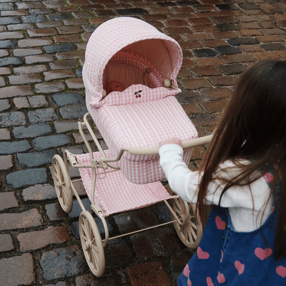 Doll Pram - Puppenwagen aus recycelter Baumwolle von Konges Slojd kaufen - Spielzeug, Babykleidung & mehr