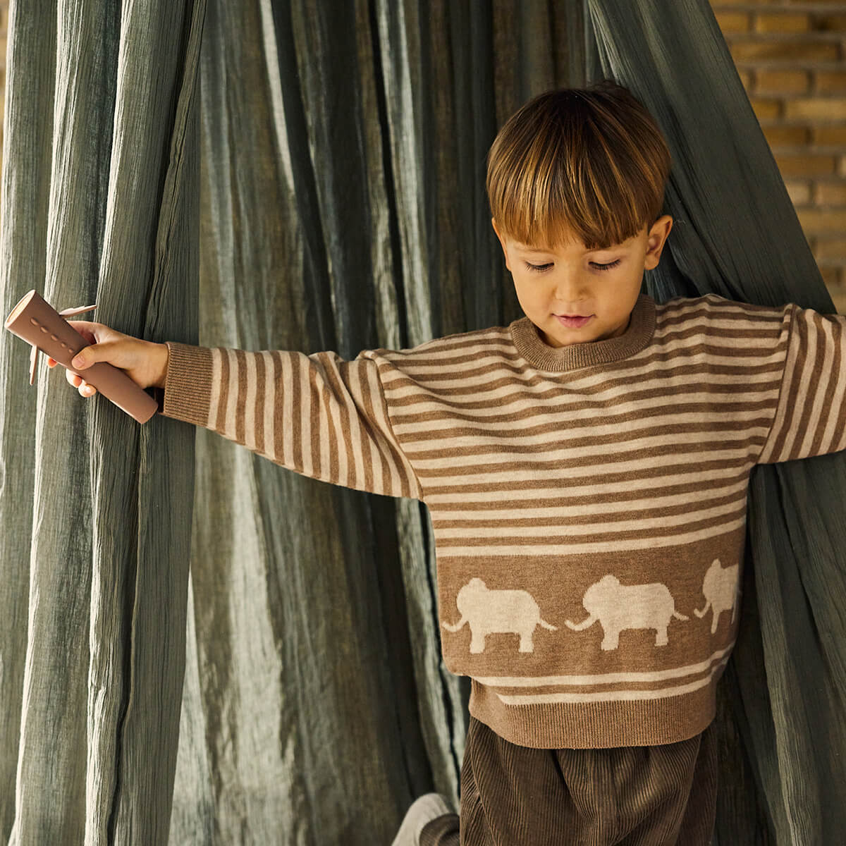 Dragon Flashlight Taschenlampe aus Silikon von Konges Slojd kaufen - Alltagshelfer, Spielzeug, Babykleidung & mehr