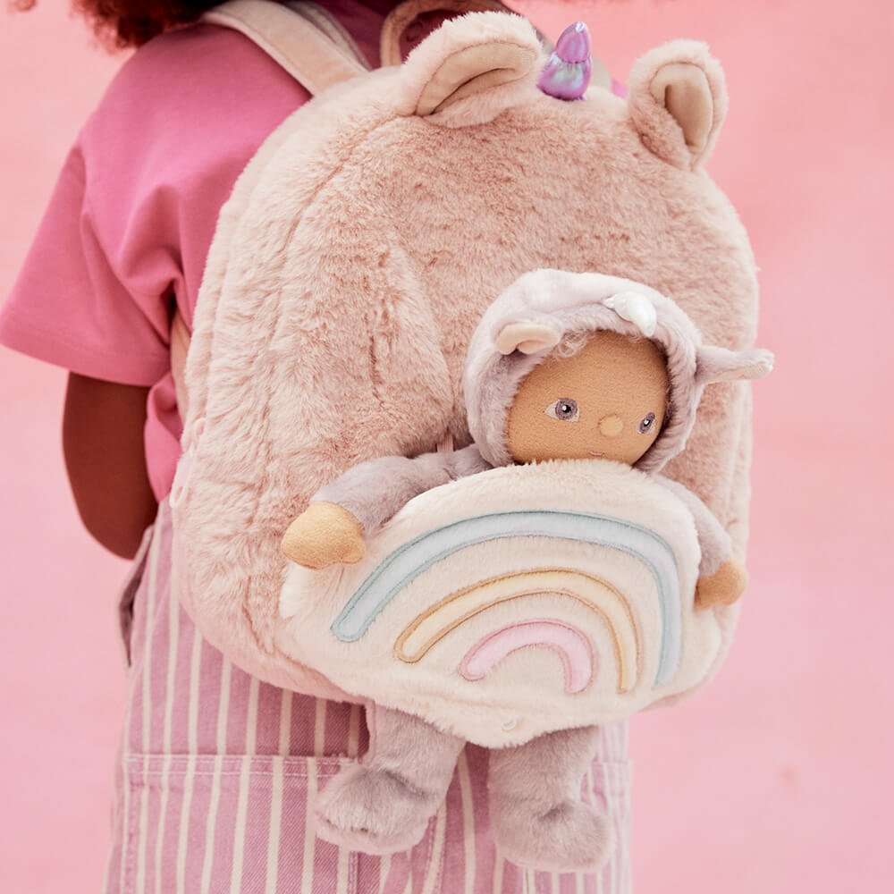 Hopalong Unicorn Backpack - Rucksack aus recyceltem Plüsch von Olli Ella kaufen - Alltagshelfer, Babykleidung & mehr