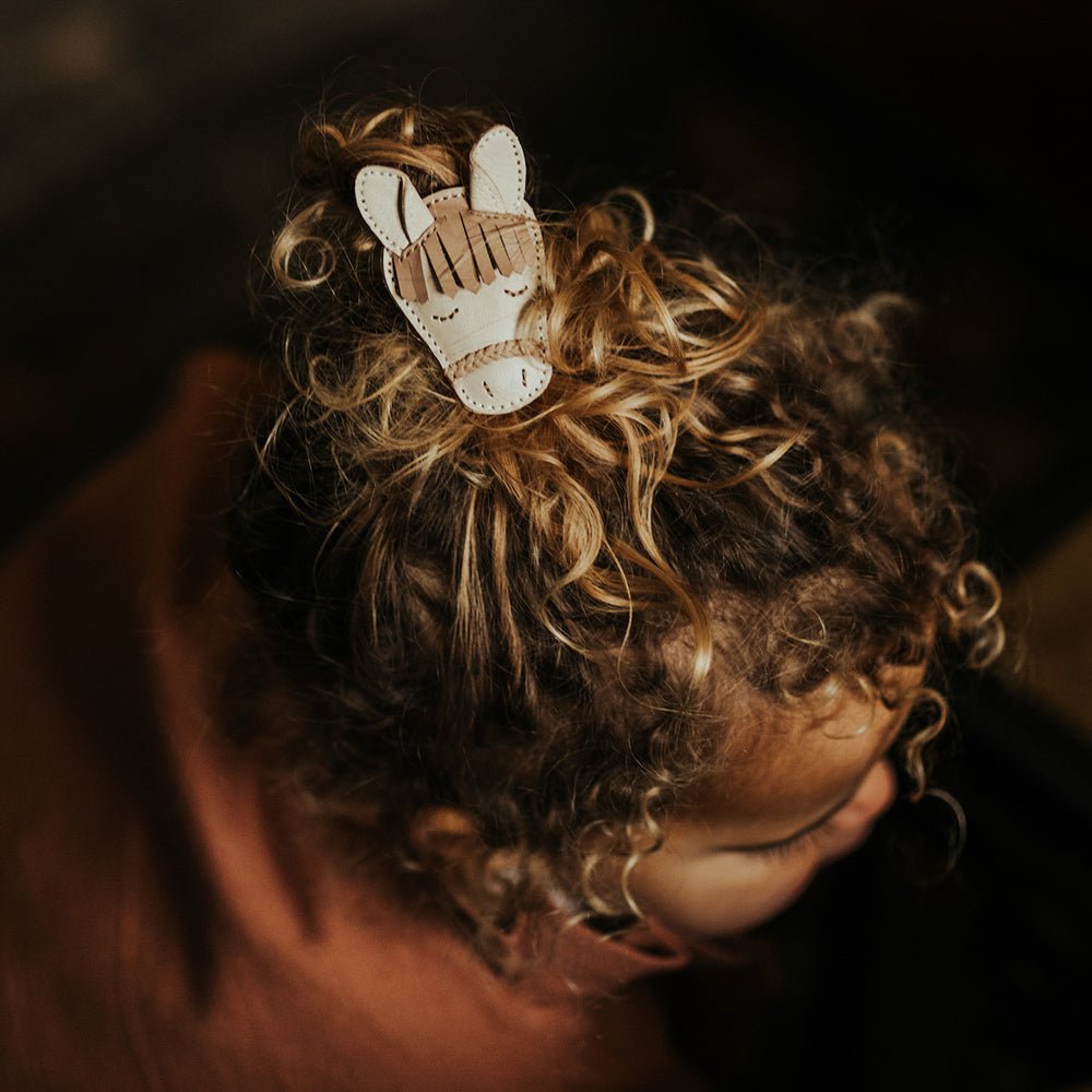 Josy Hair Tie - Haargummi aus 100% Leder von Donsje kaufen - Kleidung, Geschenke, Babykleidung & mehr