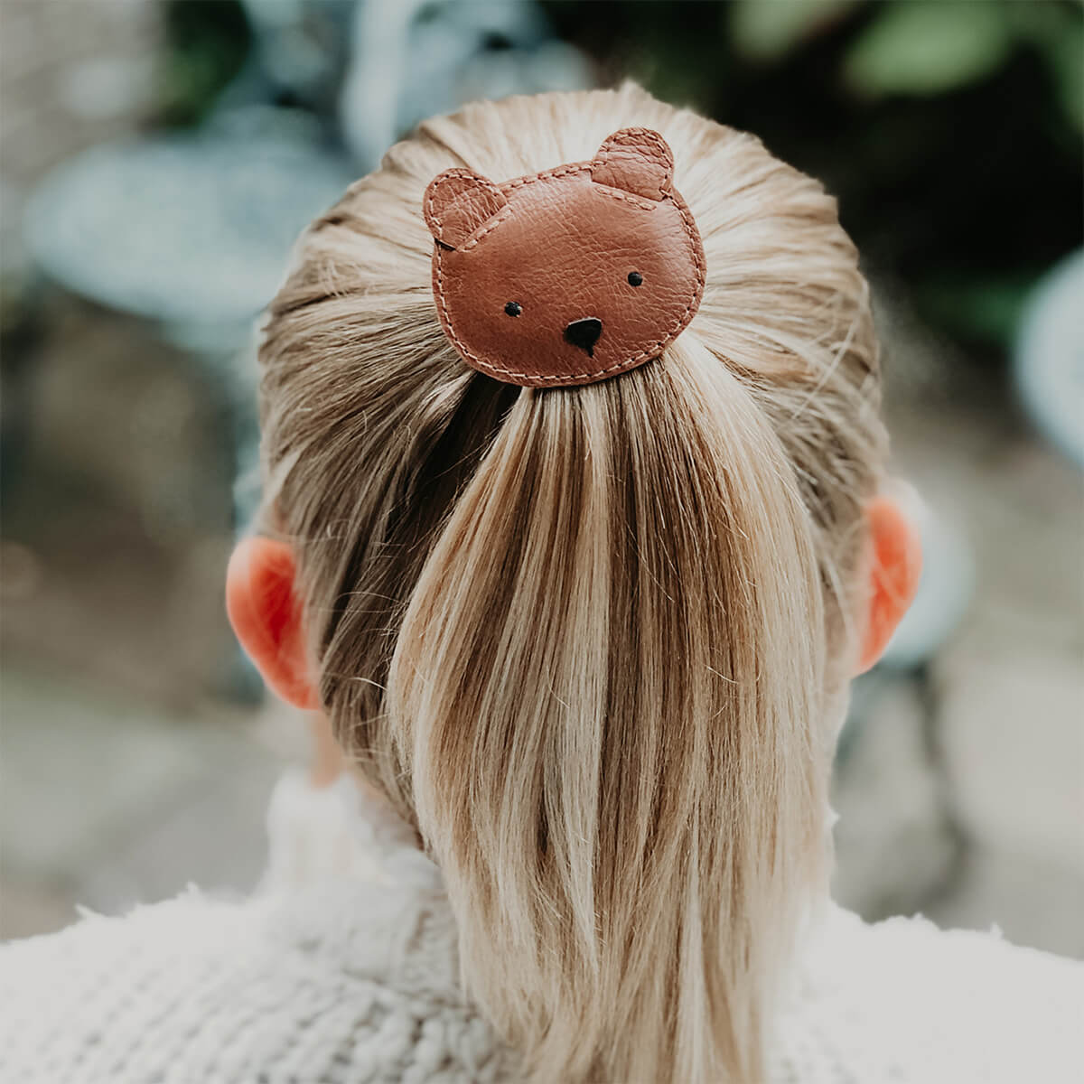 Josy Hairclip - Haarspange aus 100% Leder von Donsje kaufen - Kleidung, Geschenke, Babykleidung & mehr