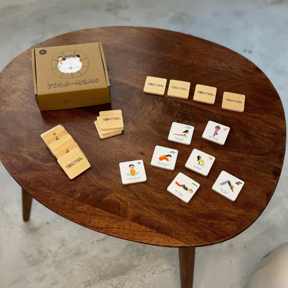 Kinder Yoga Memo aus FSC Holz von Yogitier kaufen - Spielzeug, Kinderzimmer, Babykleidung & mehr