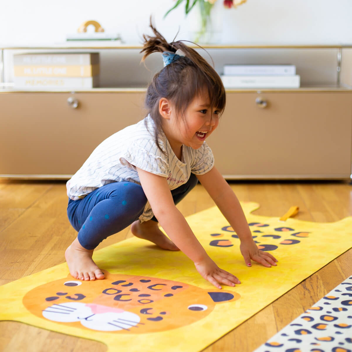 Kinder Yogamatte Tiermotiv aus Naturkautschuk von Yogitier kaufen - Spielzeug, Kinderzimmer, Babykleidung & mehr