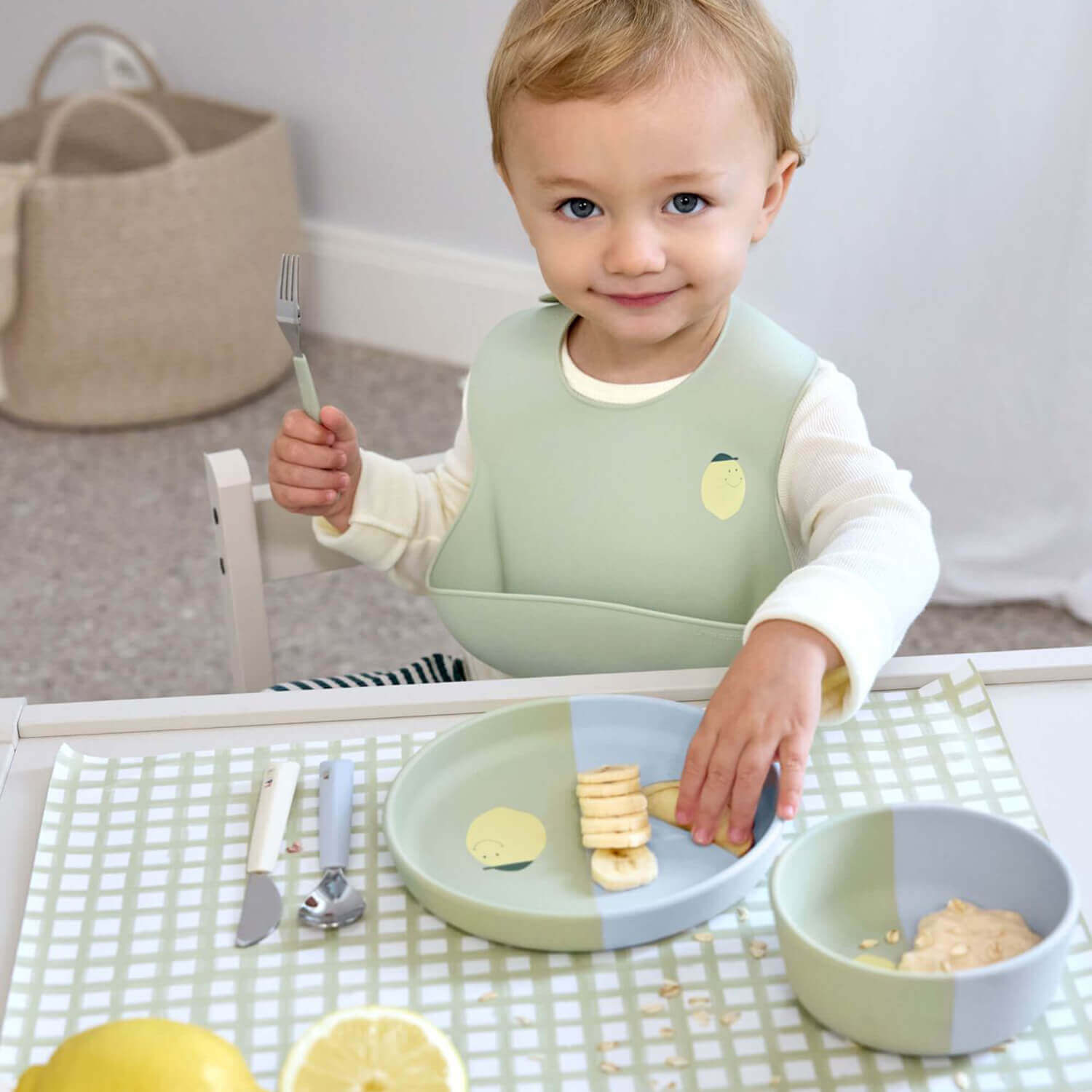 Kinderschüssel aus Silikon von Lässig kaufen - Alltagshelfer, Babykleidung & mehr