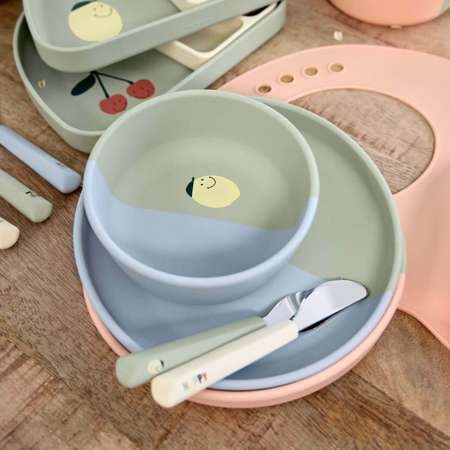 Kinderteller aus Silikon von Lässig kaufen - Alltagshelfer, Babykleidung & mehr