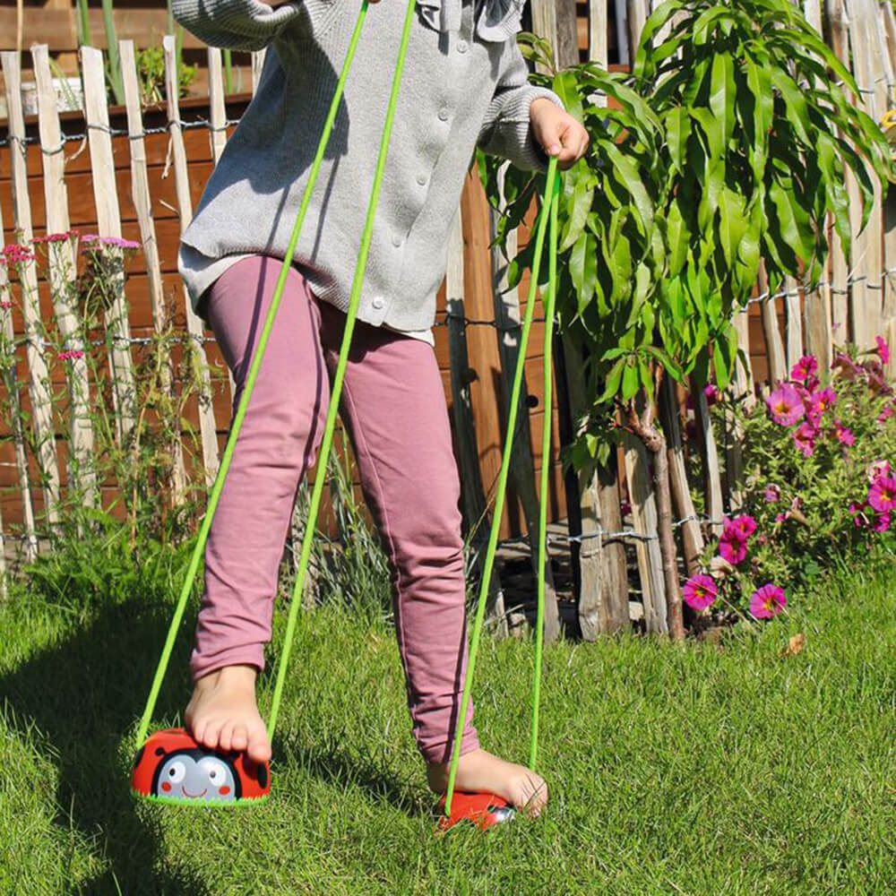 Krabbelkäfer Laufstelzen aus Holz von Moses Verlag kaufen - Kinderzimmer, Spielzeug, Geschenke, Babykleidung & mehr