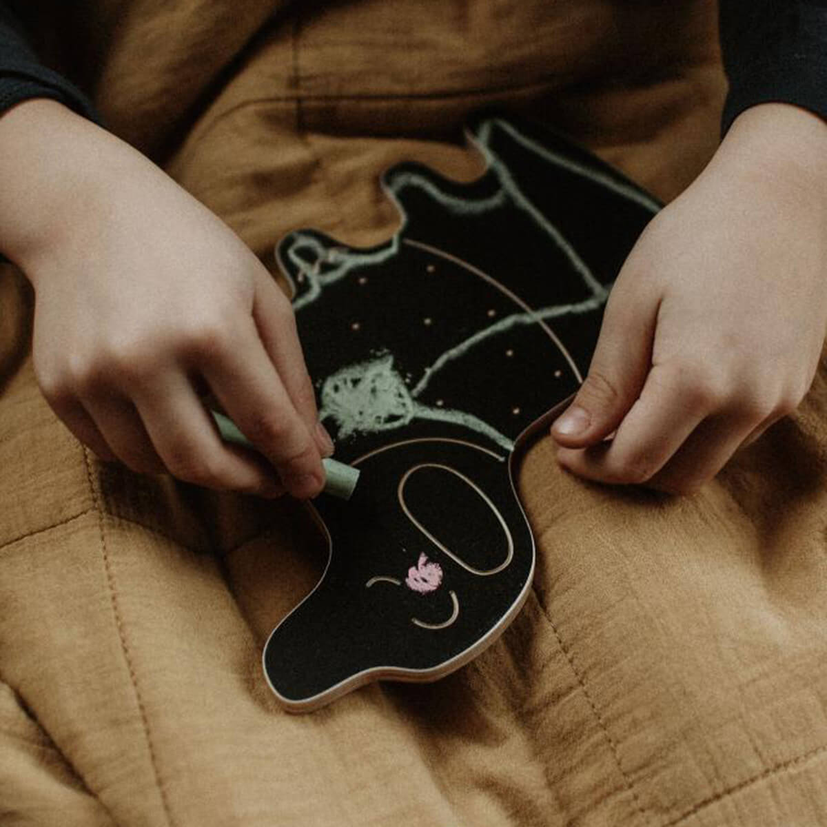 Kreidetafel aus Holz FSC von Milin kaufen - Spielzeug, Geschenke,, Babykleidung & mehr