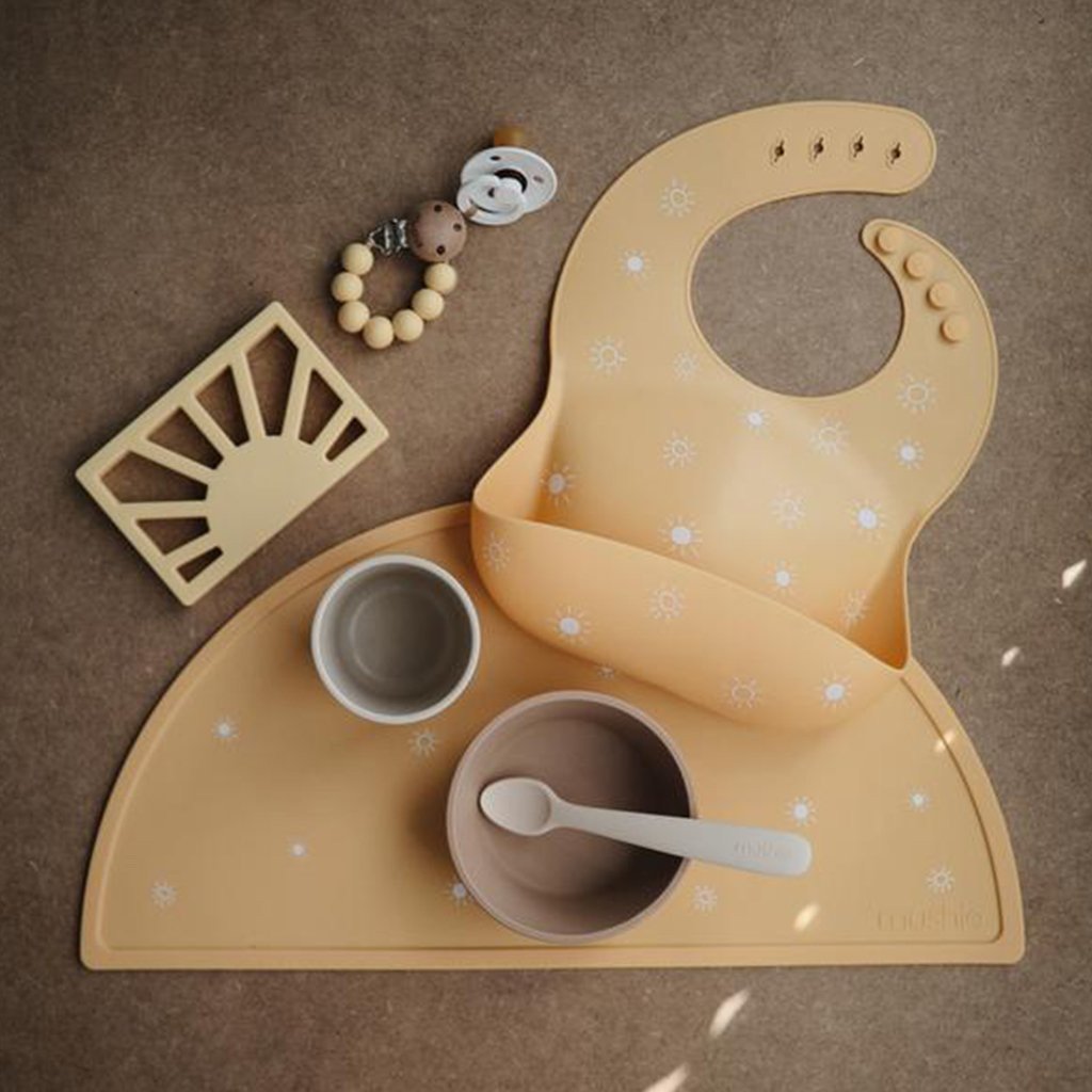 Mushie Beißring “Teether Sun Muted Yellow” von mushie kaufen - Spielzeug, Babykleidung & mehr