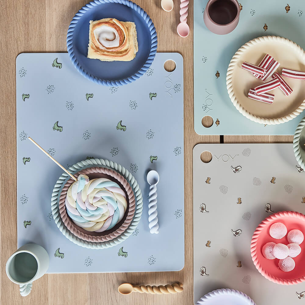 Placemat - Platzmatte Dino Rechteckig aus 100% Silikon von OYOY kaufen - Alltagshelfer, Babykleidung & mehr