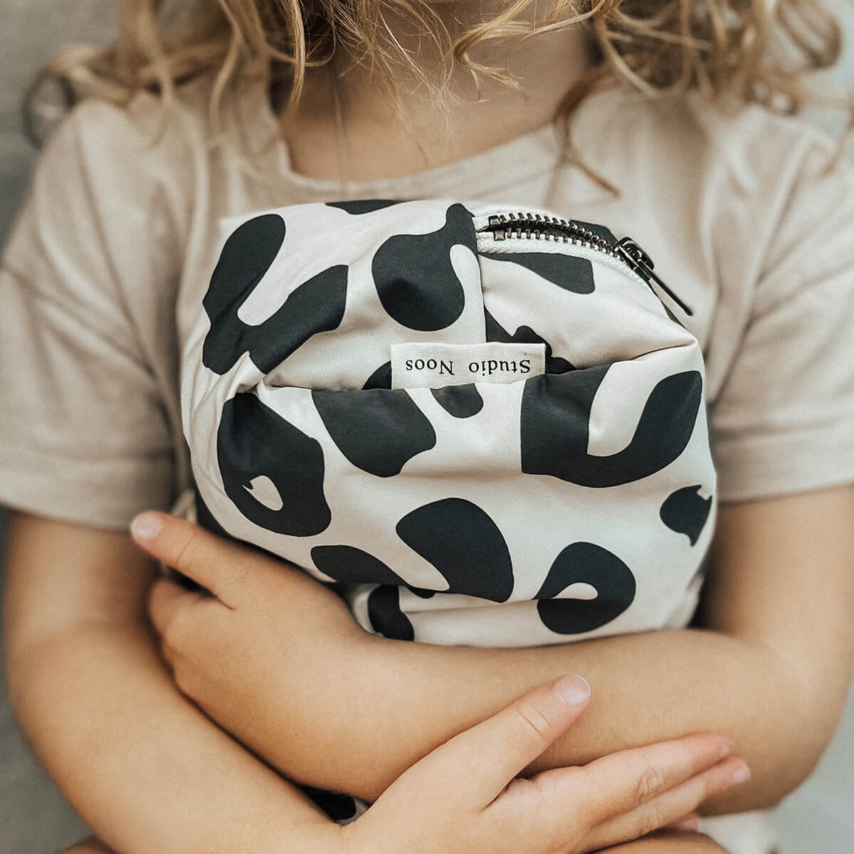 Puffy Pouch - Wattiert von Studio Noos kaufen - Mama, Alltagshelfer, Geschenke, Babykleidung & mehr