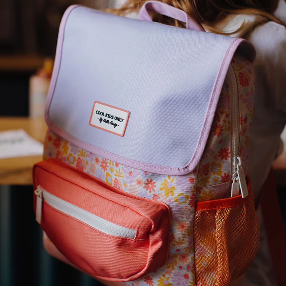 Rucksack Eckig mit Klappe - Gemustert aus 100% recyceltem Polyester von Hello Hossy kaufen - Kleidung, Alltagshelfer, Babykleidung & mehr