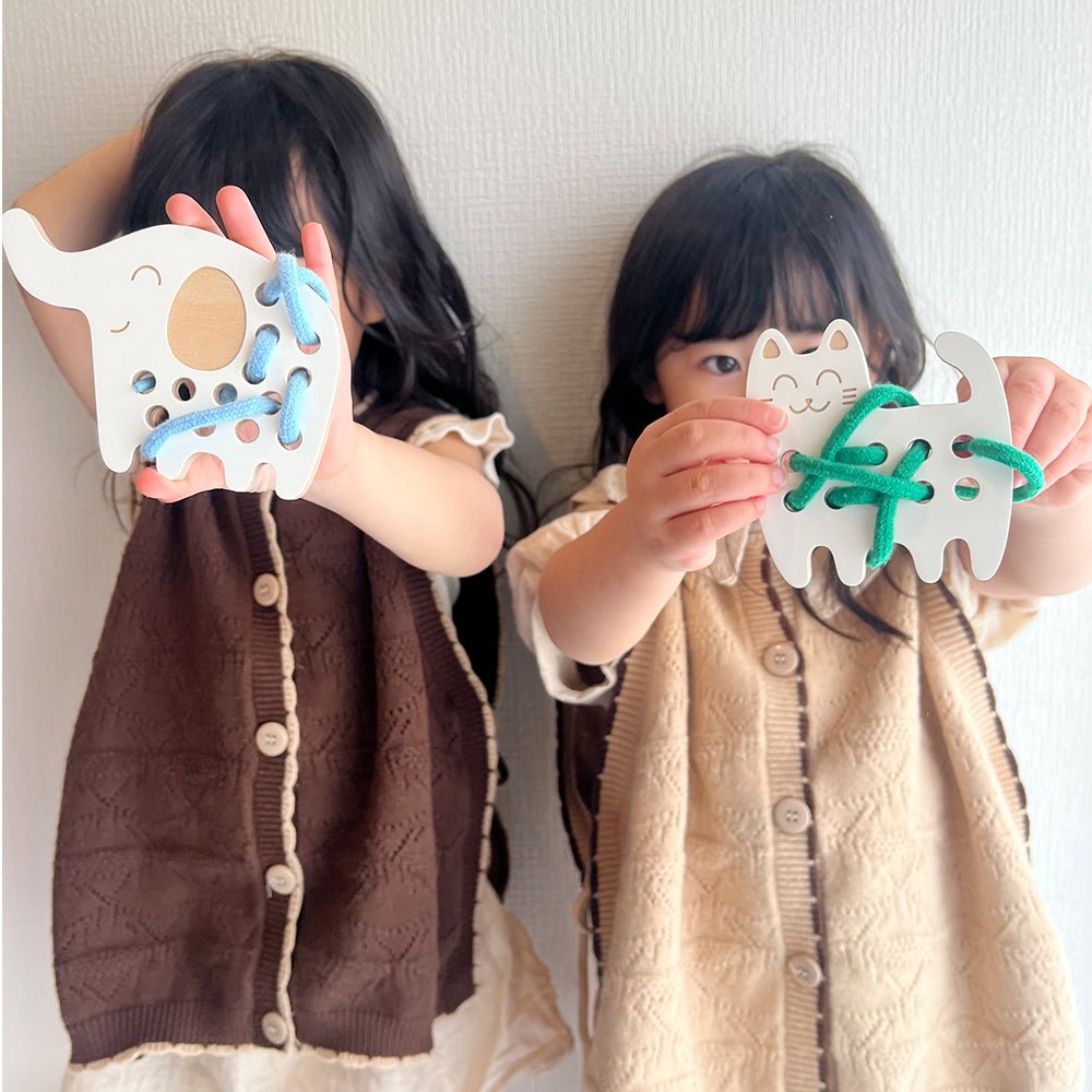 Schnürspielzeug Klein aus Holz FSC von Milin kaufen - Spielzeug, Geschenke,, Babykleidung & mehr