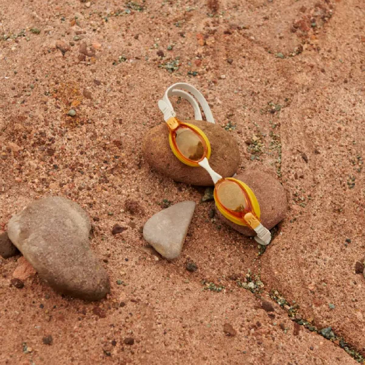 Schwimmbrille Modell: Titas Goggles von Liewood kaufen - Spielzeug, Babykleidung & mehr