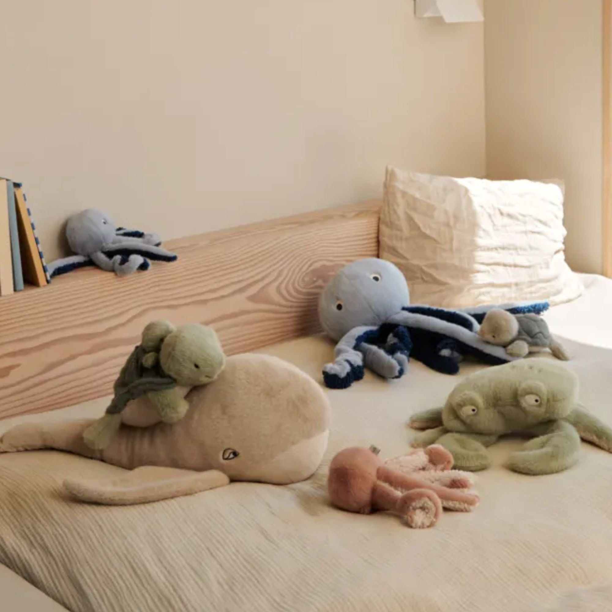 Teddy - Kuscheltier Recyceltes Polyester GRS Modell: Binnie von Liewood kaufen - Baby, Geschenke, Babykleidung & mehr