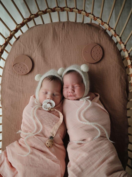Mushie Musselin-Spannbettlaken “Natural” von mushie kaufen - Bettlaken, Babykleidung & mehr