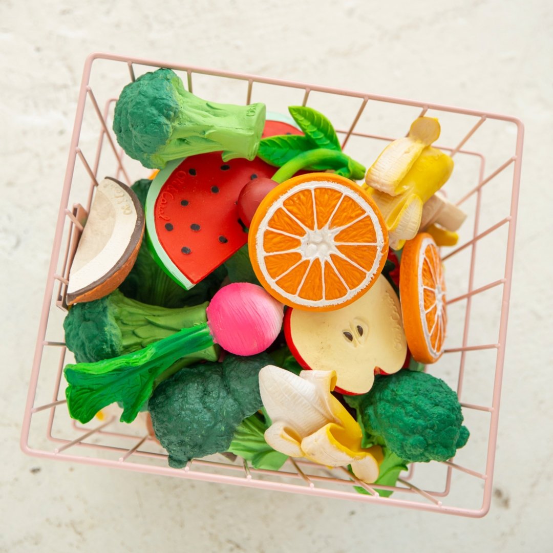 Babyspielzeug “Clementino the Orange” von Oli&Carol kaufen - Spielzeug, Babykleidung & mehr