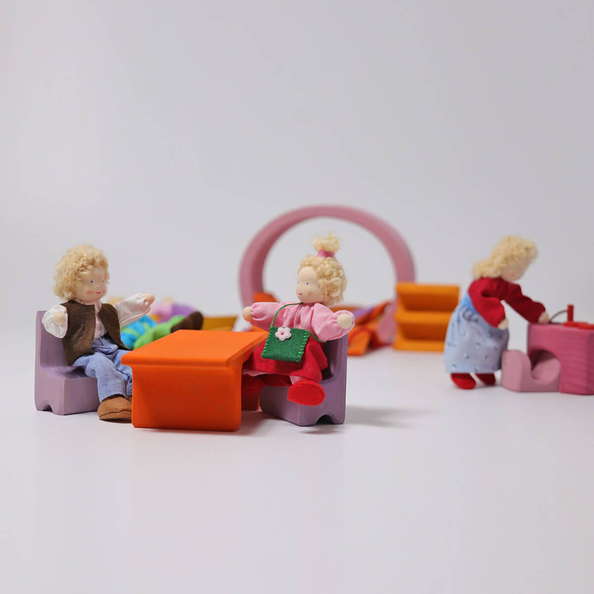 Bauhaus - Puppenhaus aus Holz von Grimm´s kaufen - Spielzeug, Geschenke, Babykleidung & mehr