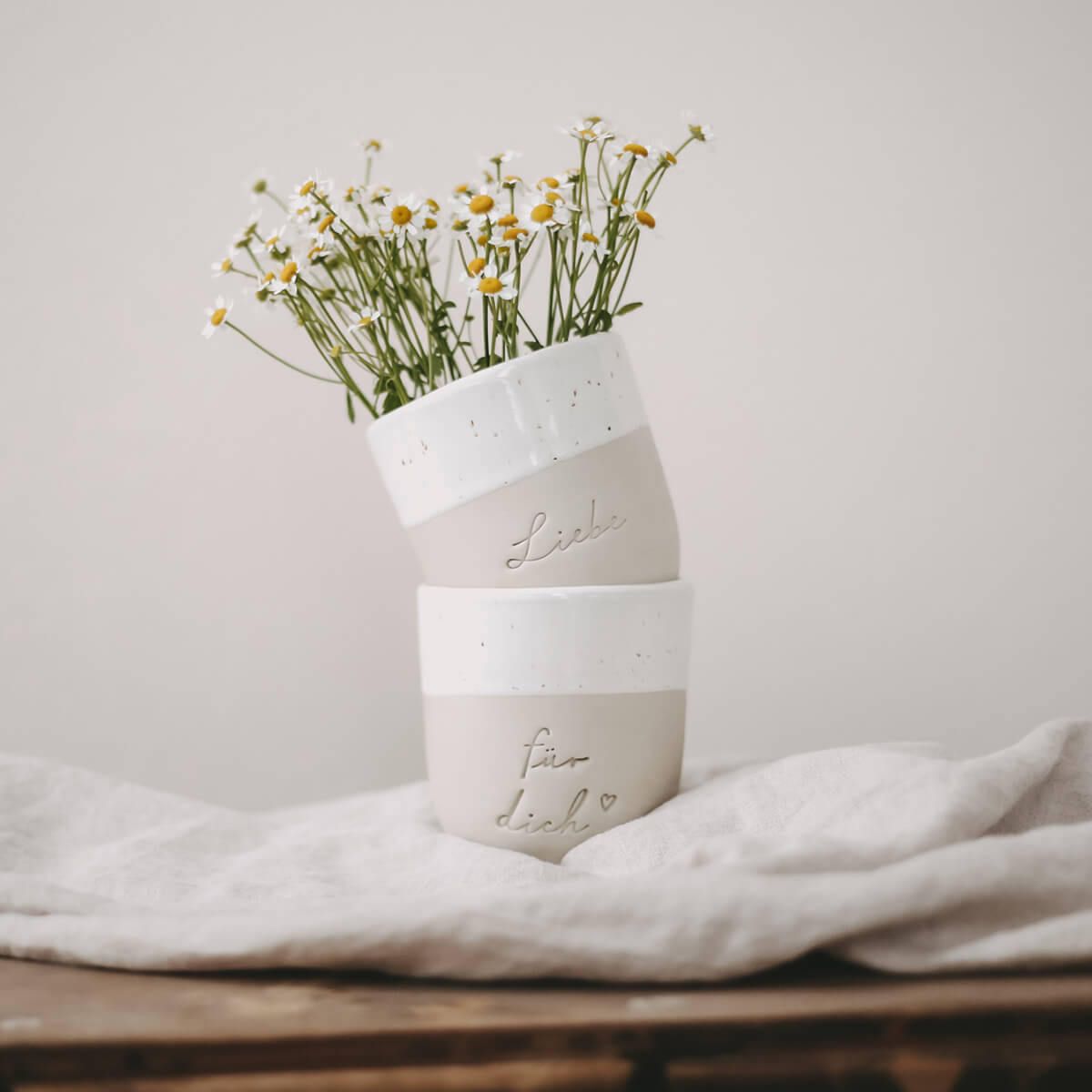 Becher aus Steingut - Groß Limitiert Liebe von Eulenschnitt kaufen - Alltagshelfer, Geschenke, Mama, Babykleidung & mehr