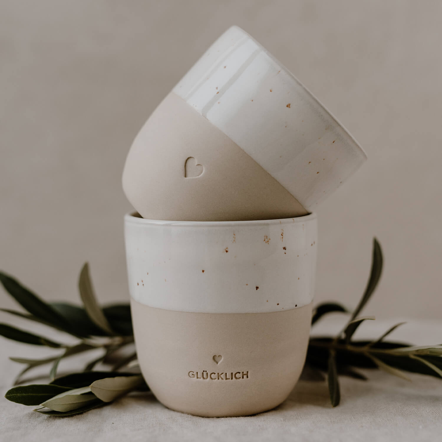 Becher aus Steingut - Klein von Eulenschnitt kaufen - Alltagshelfer, Geschenke, Mama, Babykleidung & mehr