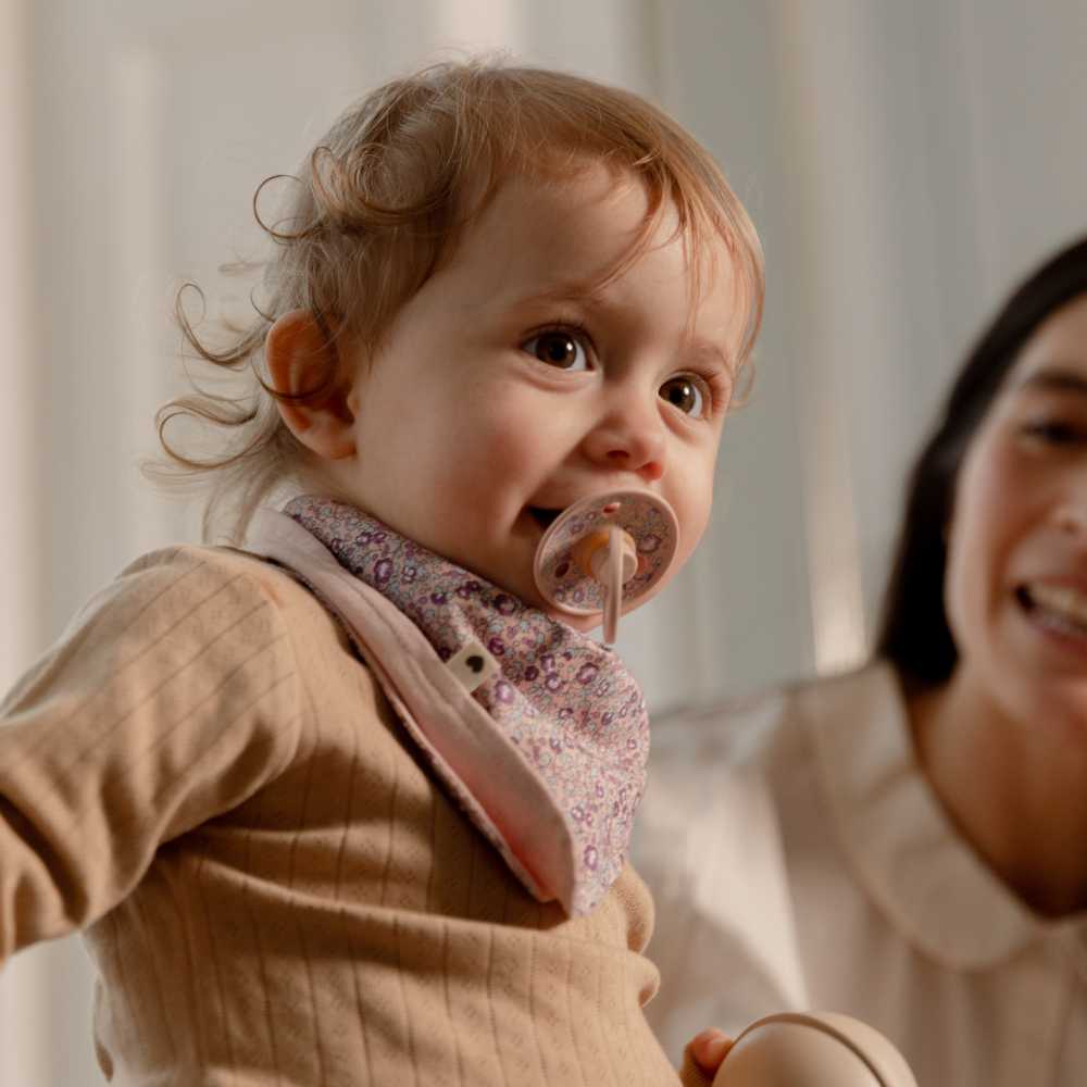 BIBS X LIBERTY Colour Latex Schnuller mit Symmetrischem Sauger 2er Set von Bibs kaufen - Baby, Babykleidung & mehr