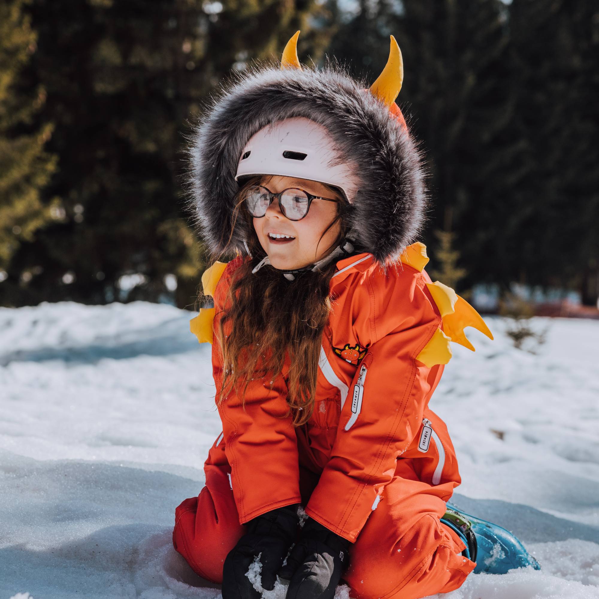 Blaze the dragon - Nachhaltiger Kinder Schneeanzug aus recycelten Flaschen von Dinoski kaufen - Kleidung, Alltagshelfer, Babykleidung & mehr