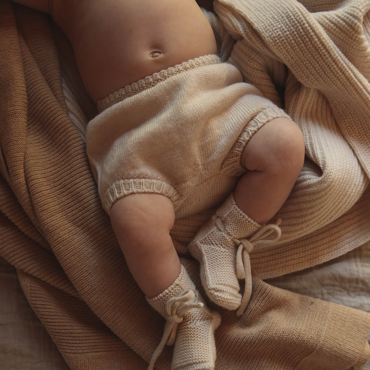 Bloomer Ginny - Short Gestrickt aus 100% Merinowolle von HVID kaufen - Kleidung, Babykleidung & mehr