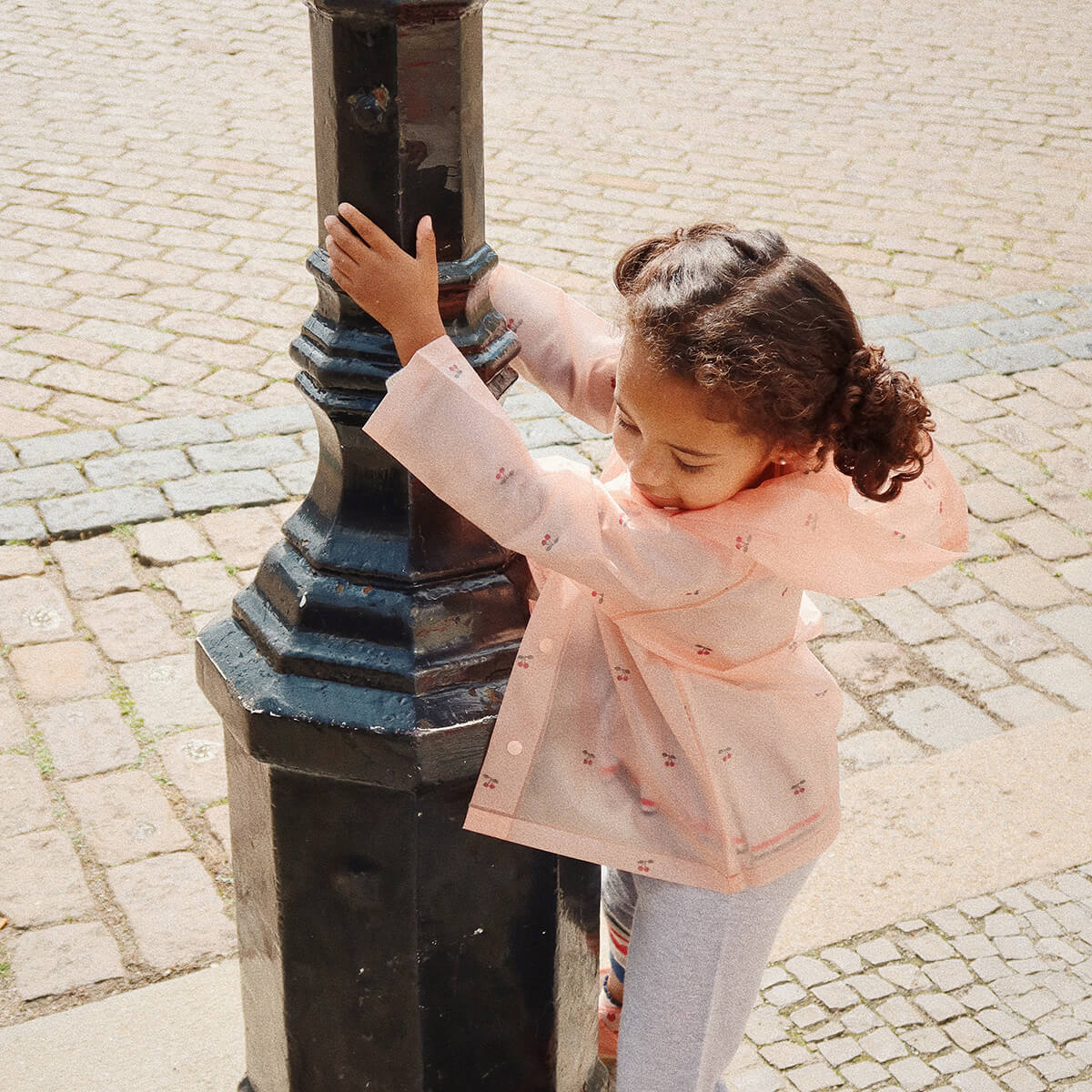 Brume Raincoat - Wasserdichte Regenjacke aus Polyurethan von Konges Slojd kaufen - Kleidung, Babykleidung & mehr