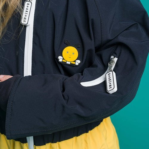 Buzzy the bee - Nachhaltiger Kinder Schneeanzug aus recycelten Flaschen von Dinoski kaufen - Kleidung, Alltagshelfer, Babykleidung & mehr