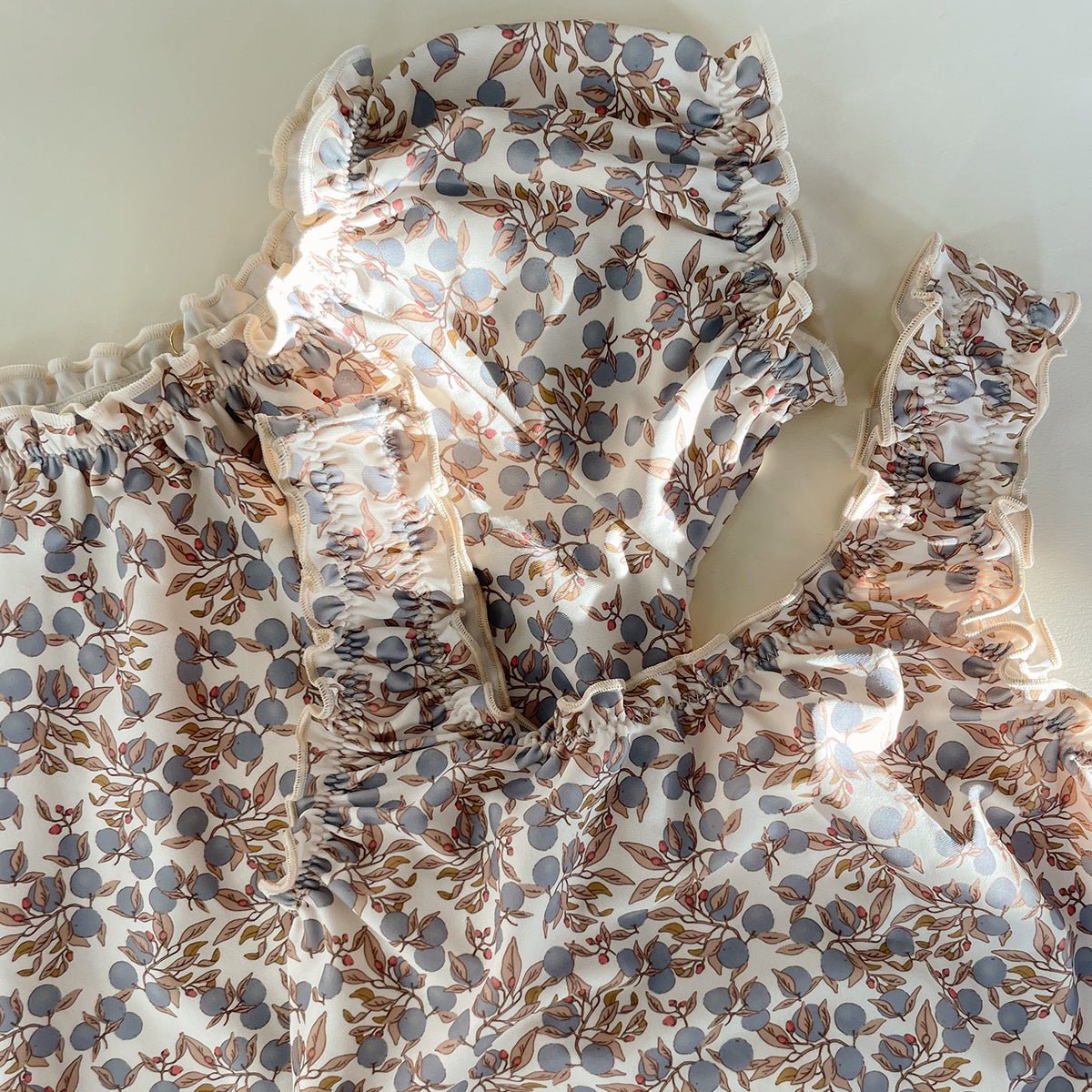 Collette Swimsuit - Badeanzug mit Ärmeln von Konges Slojd kaufen - Kleidung, Babykleidung & mehr