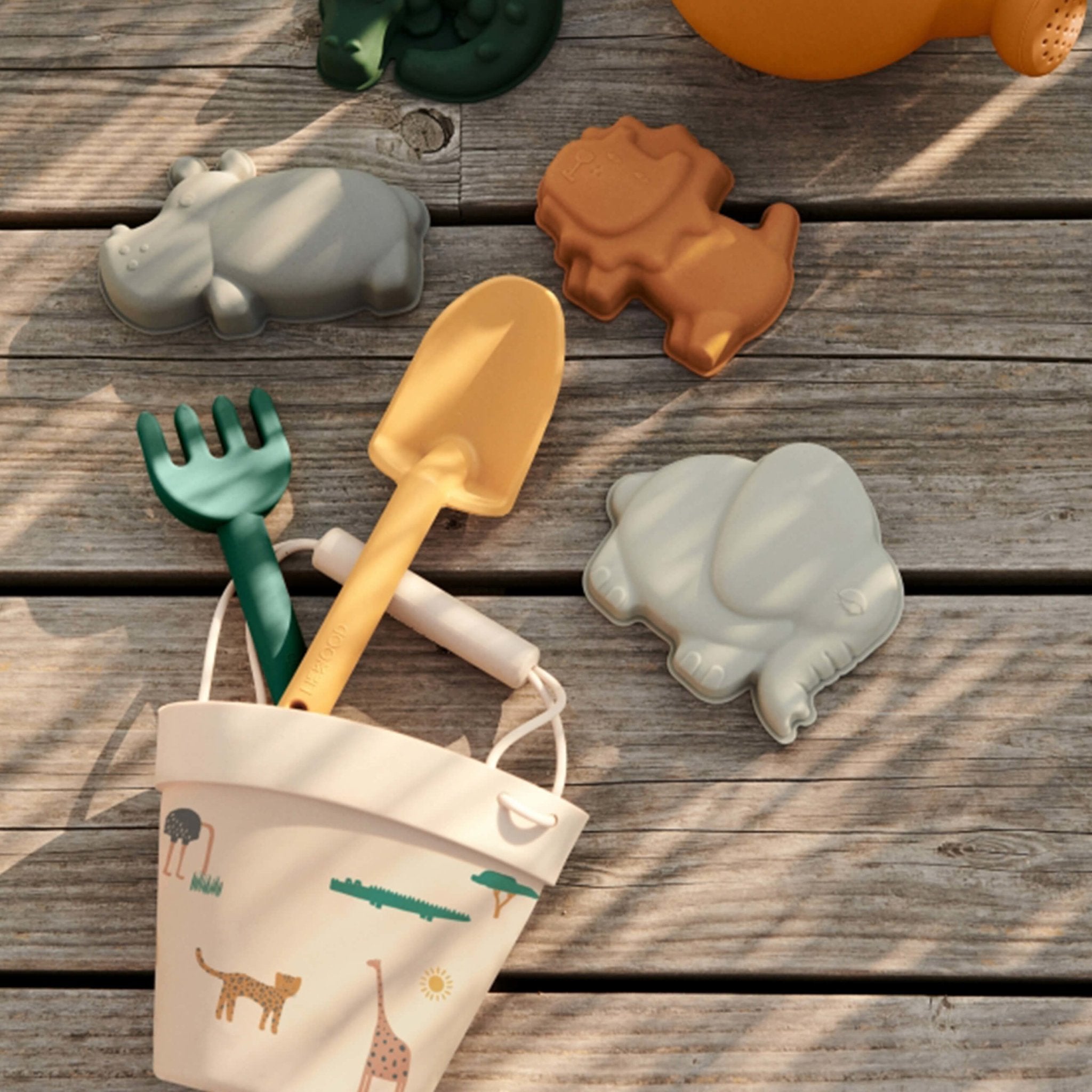 Dante Strandset von Liewood kaufen - Spielzeug, Alltagshelfer, Geschenke, Babykleidung & mehr