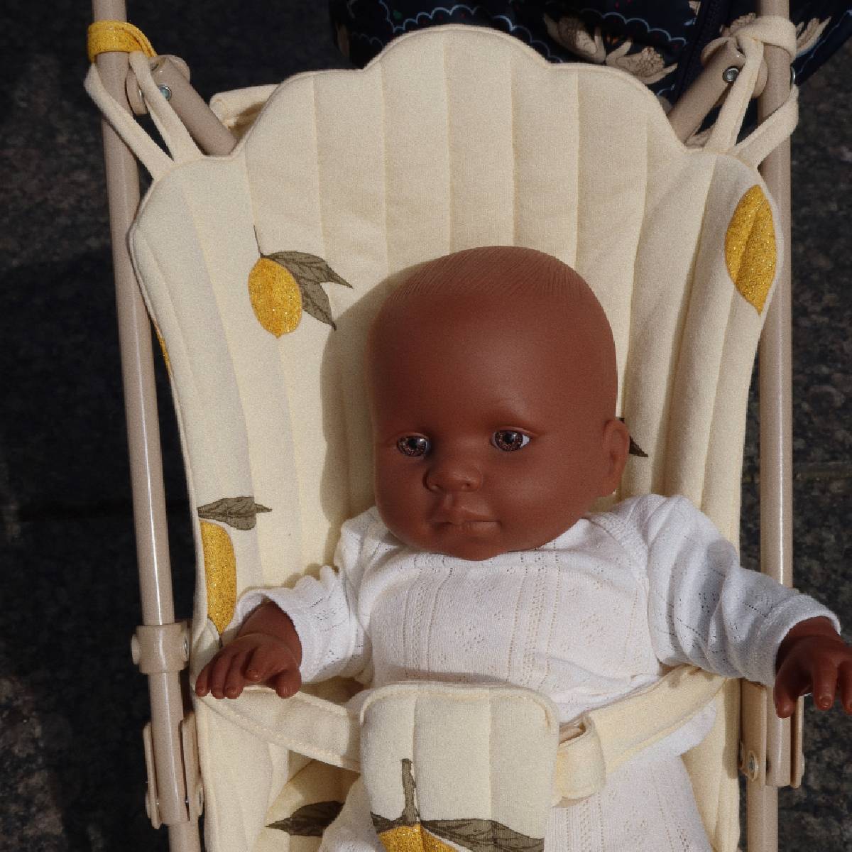 Doll Stroller Glitter / Puppenwagen aus recycelter Baumwolle von Konges Slojd kaufen - Spielzeug, Babykleidung & mehr