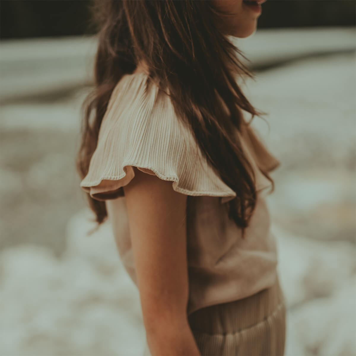 Emmi Blouse - Bluse mit Rüschenkragen von Donsje kaufen - Kleidung, Babykleidung & mehr