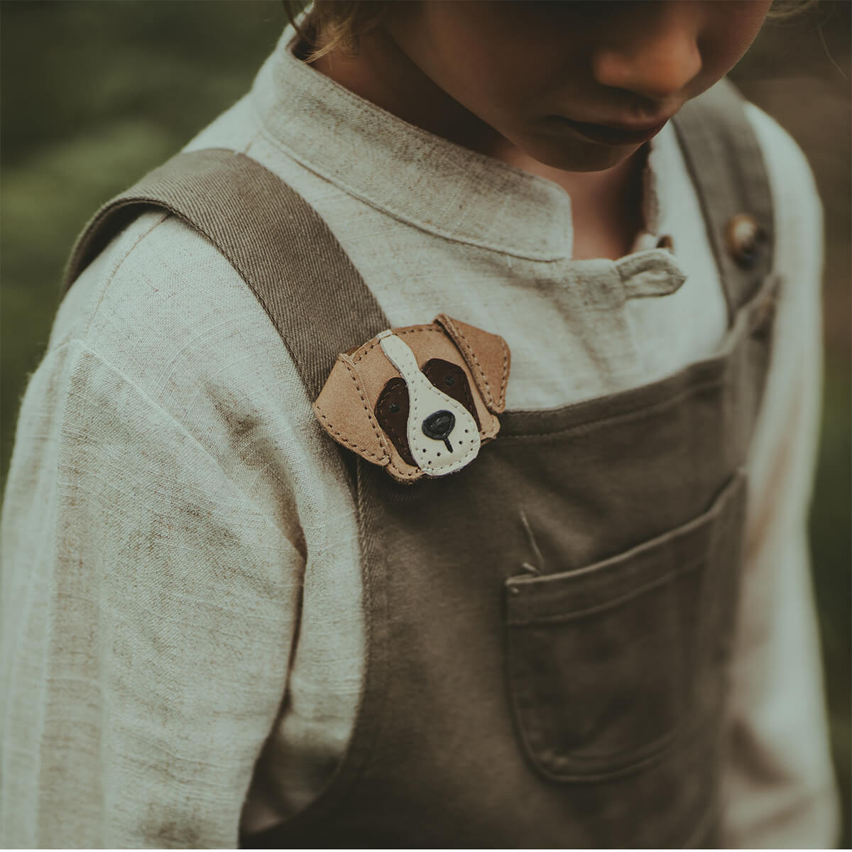 Josy Hairclip - Haarspange aus 100% Leder von Donsje kaufen - Kleidung, Geschenke, Babykleidung & mehr