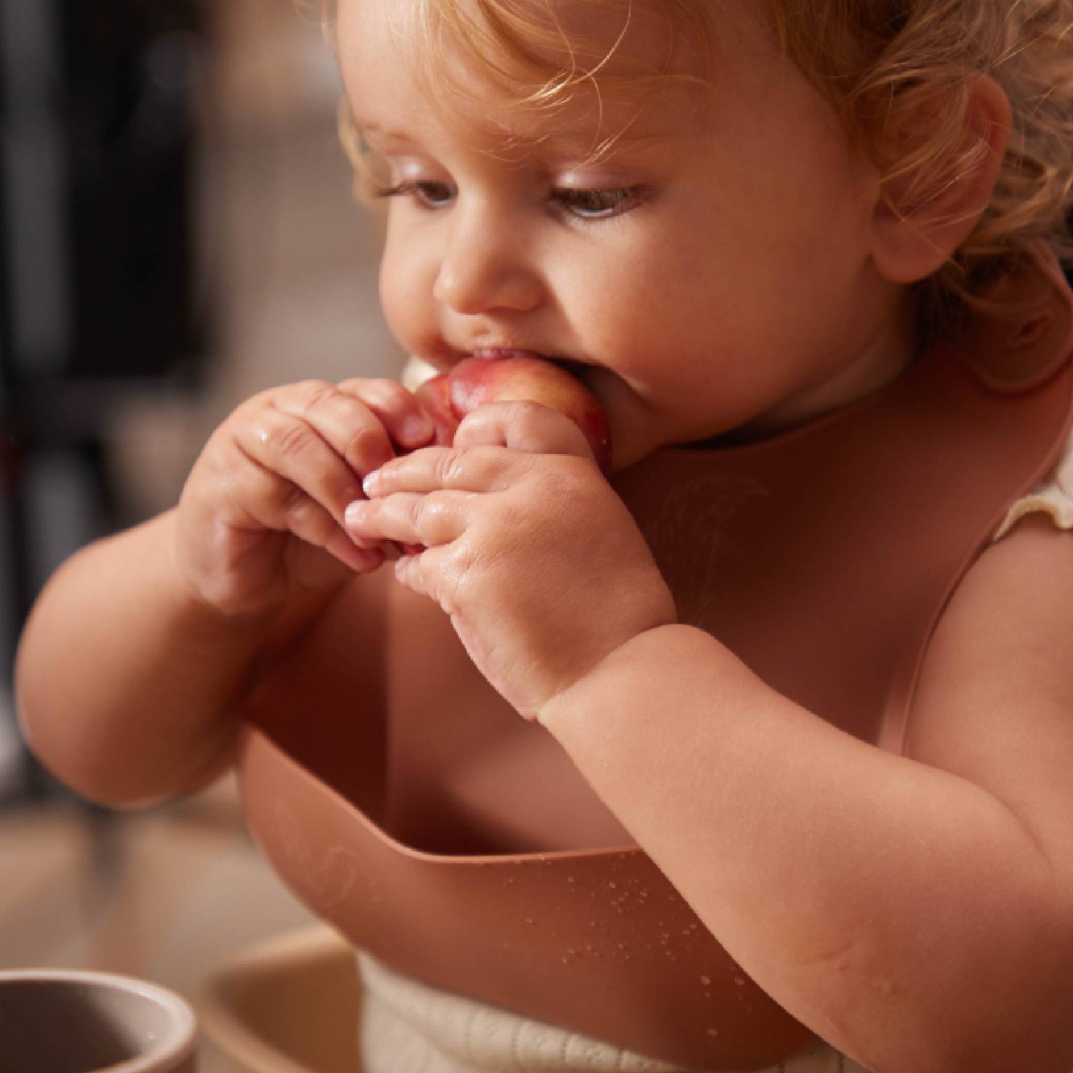Kinder Silikonlätzchen von Filibabba kaufen - Alltagshelfer, Babykleidung & mehr