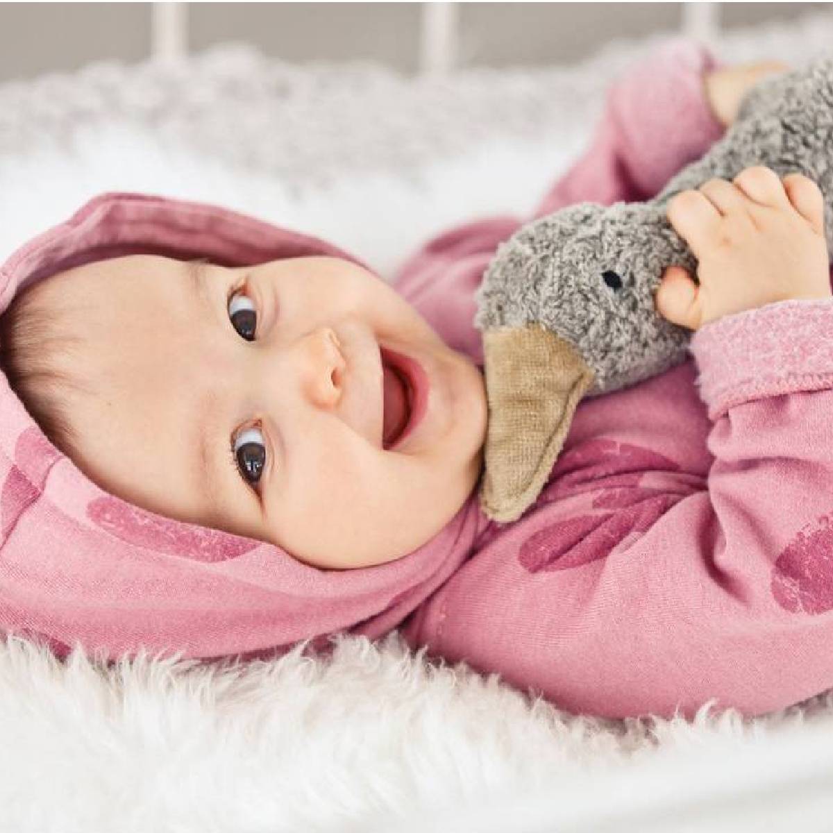 Kuscheltier Gans Wärmekissen von Senger Naturwelt kaufen - Baby, Alltagshelfer, Geschenke, Spielzeug, Babykleidung & mehr