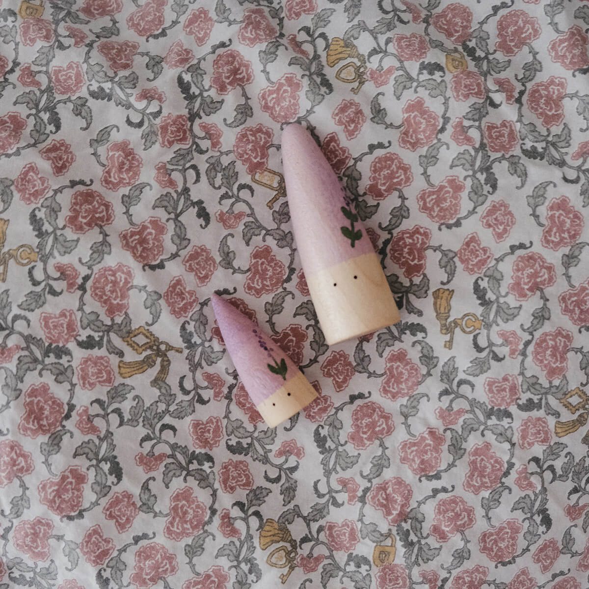 Lucky Lucky Spielfiguren aus PEFC Holz von Grapat kaufen - Spielzeug, Geschenke, Babykleidung & mehr