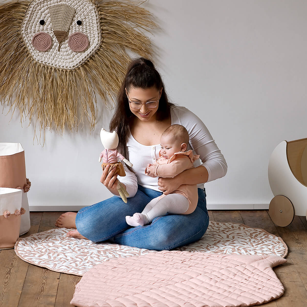 Luxe Mat - Gesteppte Spielmatte Wendbar von LIBERTYKIDS kaufen - Baby, Spielzeug, Kinderzimmer, Babykleidung & mehr