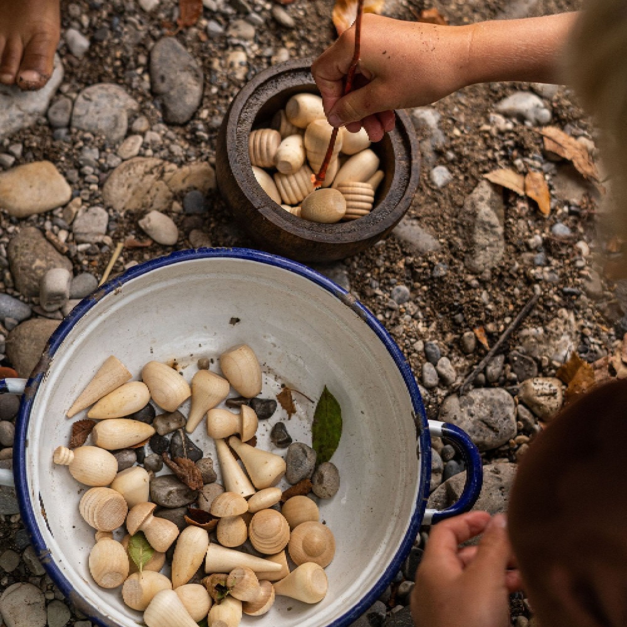 Mandala Holzfiguren von Grapat kaufen - Spielzeug, Babykleidung & mehr