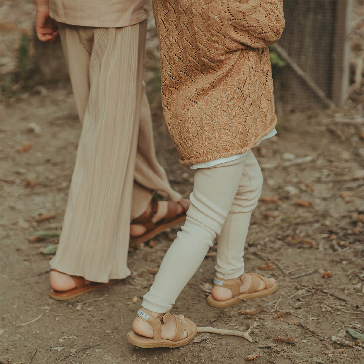 Mellie Leggings aus Bio-Baumwolle von Donsje kaufen - Kleidung, Babykleidung & mehr