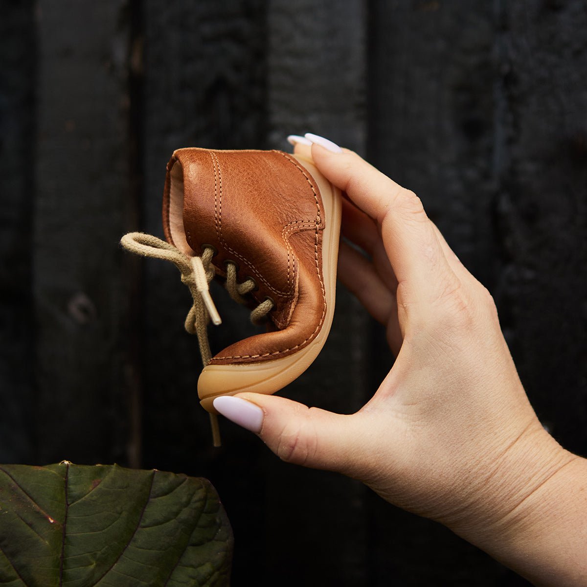 Mini Bootie Lace - aus Chrom freiem Premium Leder von petit nord kaufen - Kleidung, Babykleidung & mehr