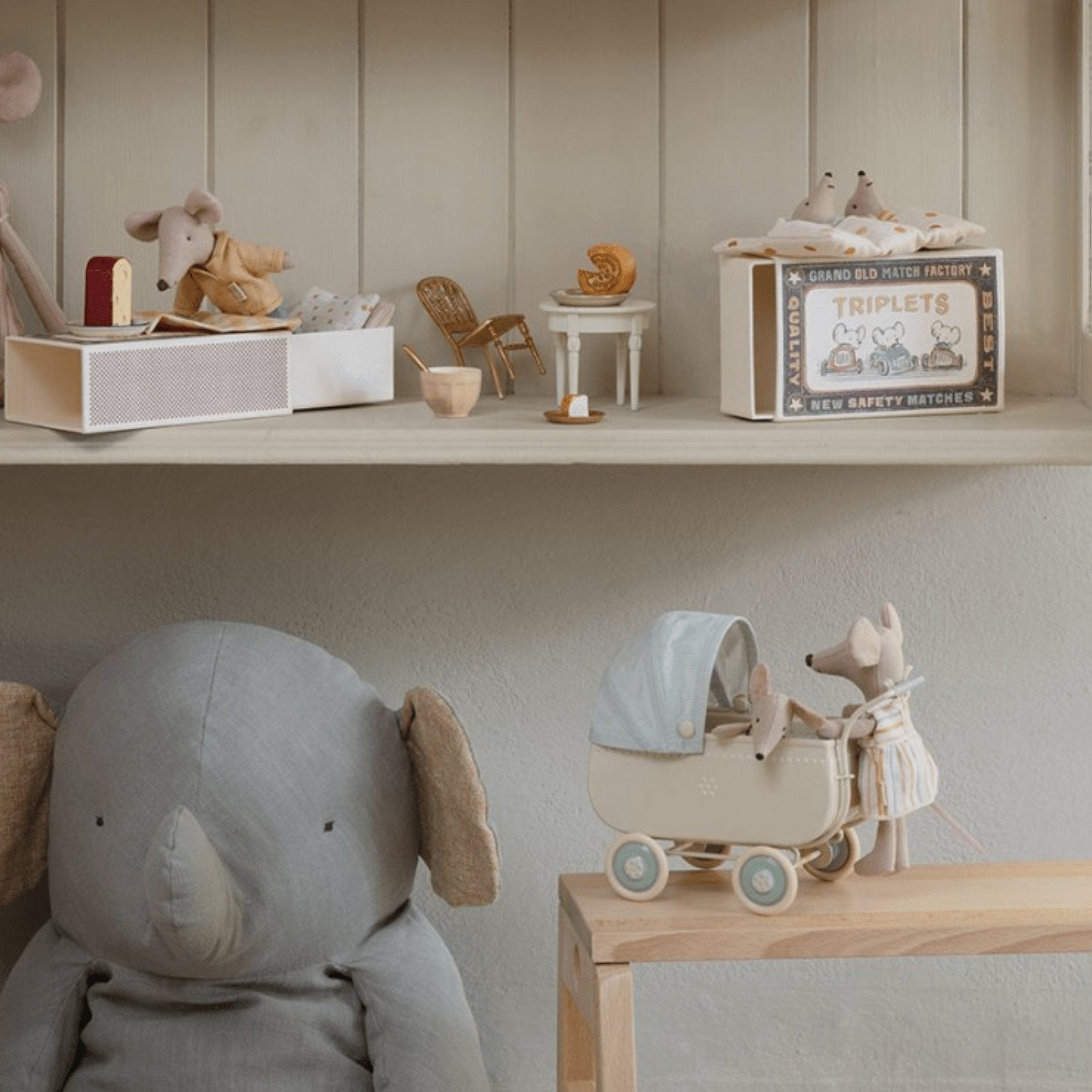 Mini Kinderwagen im Vintage Look Micro Pram 10 x 15 cm von LIBERTYKIDS kaufen - Spielzeug, Geschenke, Babykleidung & mehr