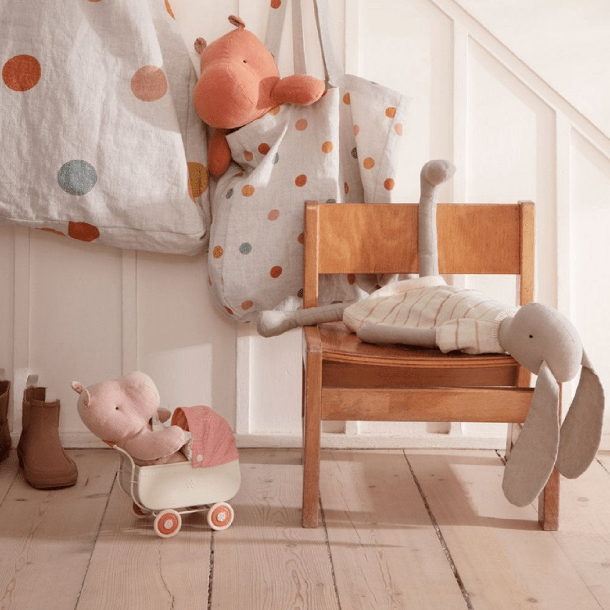 Mini Kinderwagen im Vintage Look Micro Pram 10 x 15 cm von LIBERTYKIDS kaufen - Spielzeug, Geschenke, Babykleidung & mehr