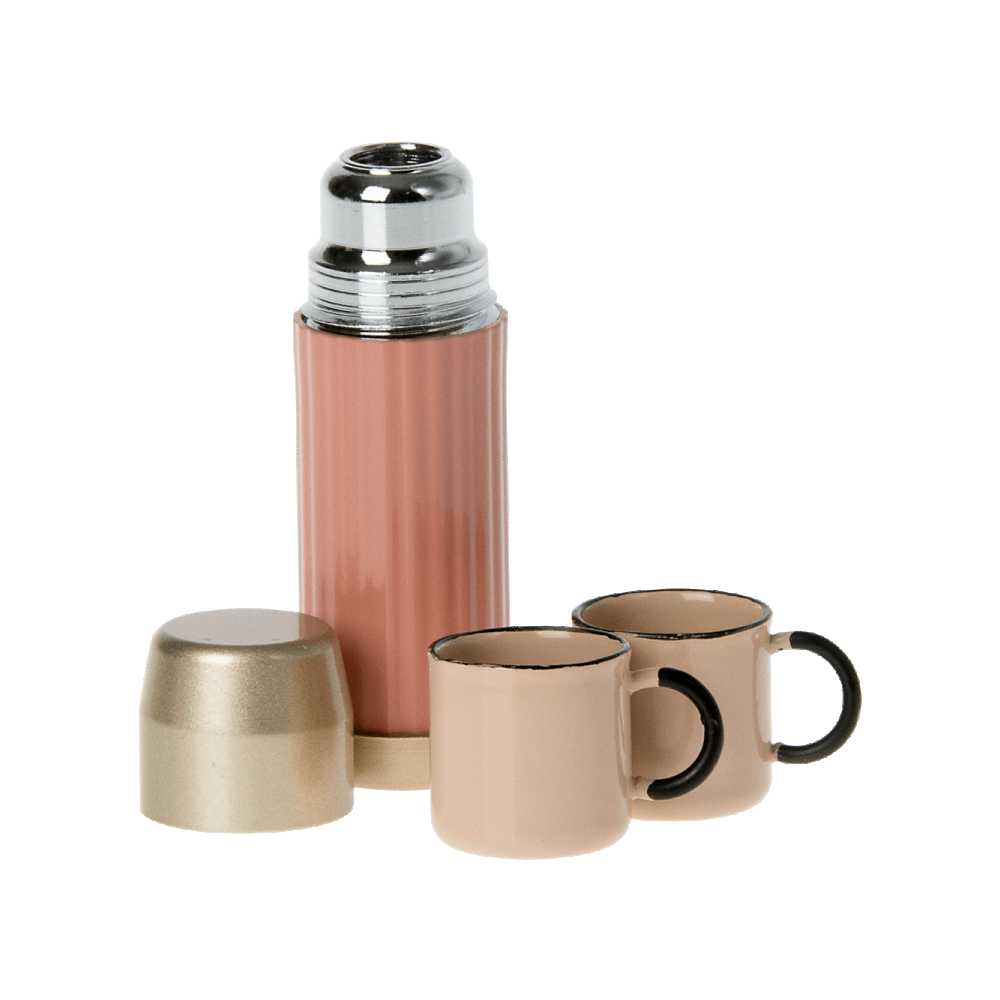 Miniatur Thermoskanne und Tassen von Maileg kaufen - Spielzeug, Geschenke, Babykleidung & mehr