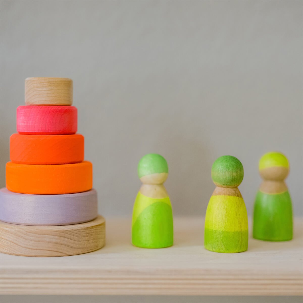 Neonfreunde aus Holzfiguren von Grimm´s kaufen - Spielzeug, Geschenke, Babykleidung & mehr