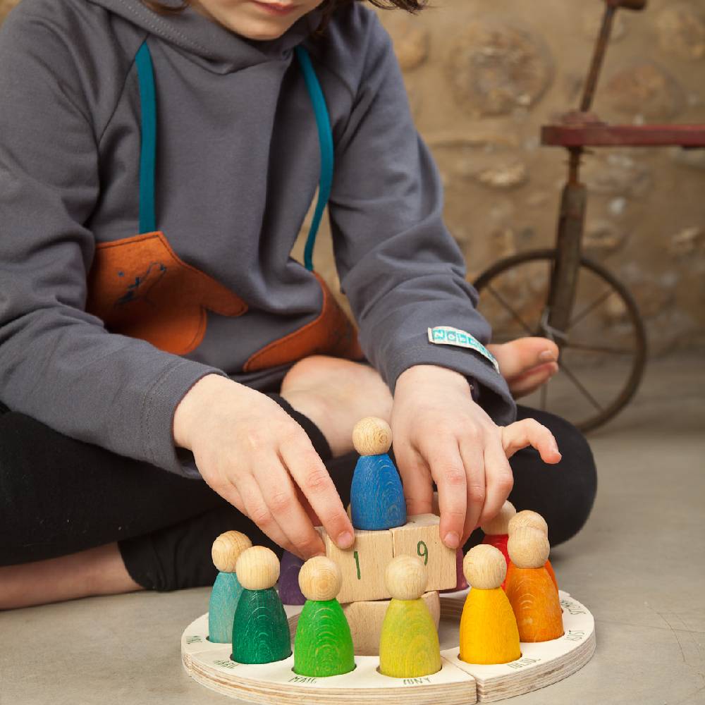 Nins Kalender von Grapat kaufen - Spielzeug, Geschenke, Babykleidung & mehr