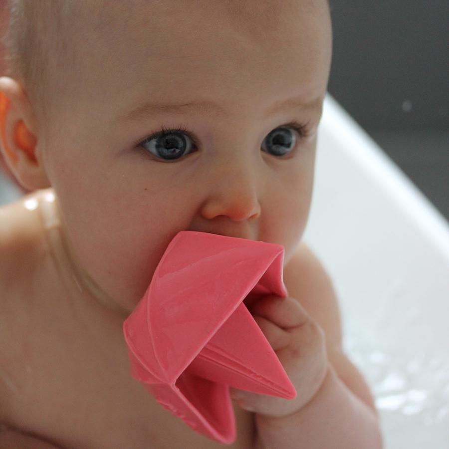 Oli&Carol "Origami-Boot" von Oli&Carol kaufen - Erstausstattung, Alltagshelfer, Babykleidung & mehr