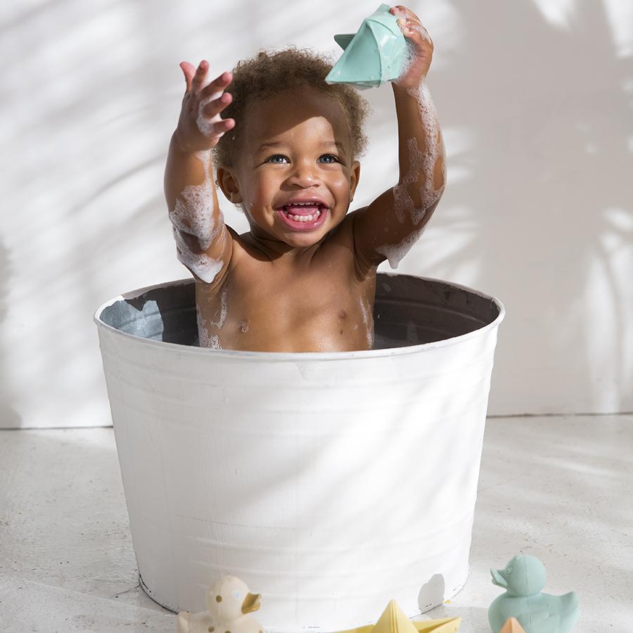 Oli&Carol "Origami-Boot" von Oli&Carol kaufen - Erstausstattung, Alltagshelfer, Babykleidung & mehr